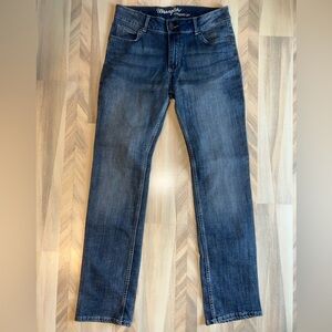 Wrangler Women's Straight Leg Blue Jeans 11x34